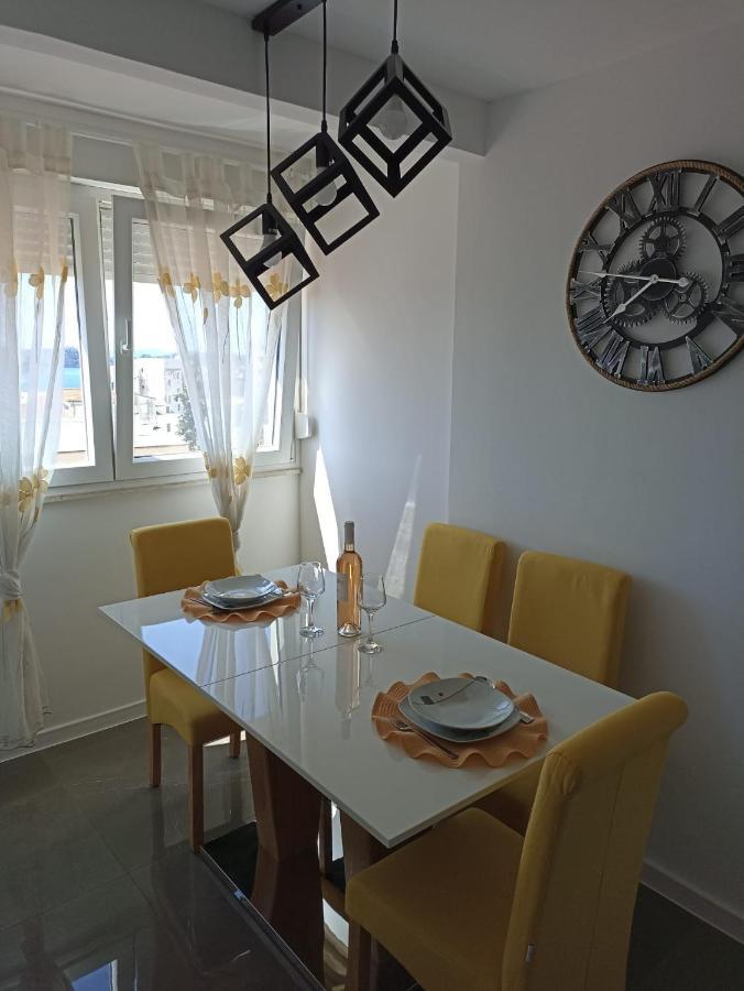 Beetlejuice Apartments 希贝尼克 外观 照片